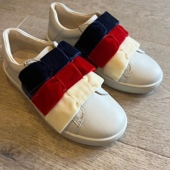 New Gucci velvet bow cream leather sneakers